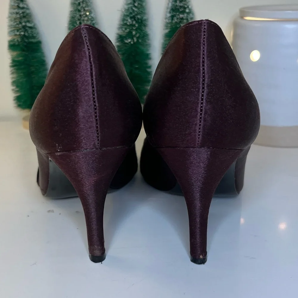 Nina gently worn