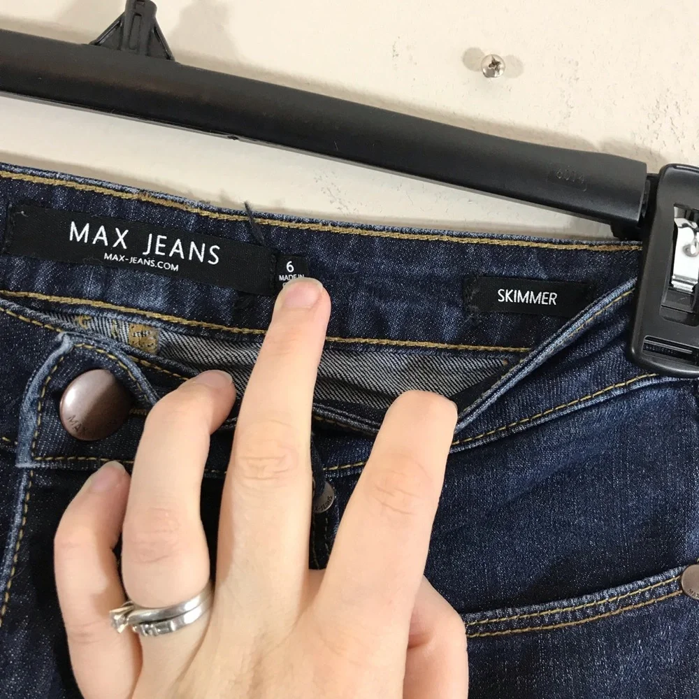 Max Jeans closet including smoking