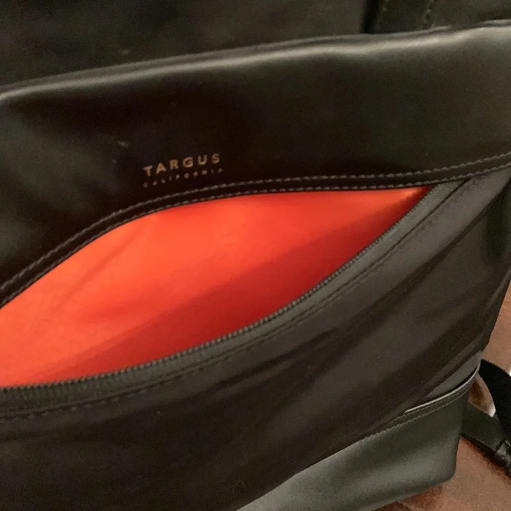 Targus California this bag