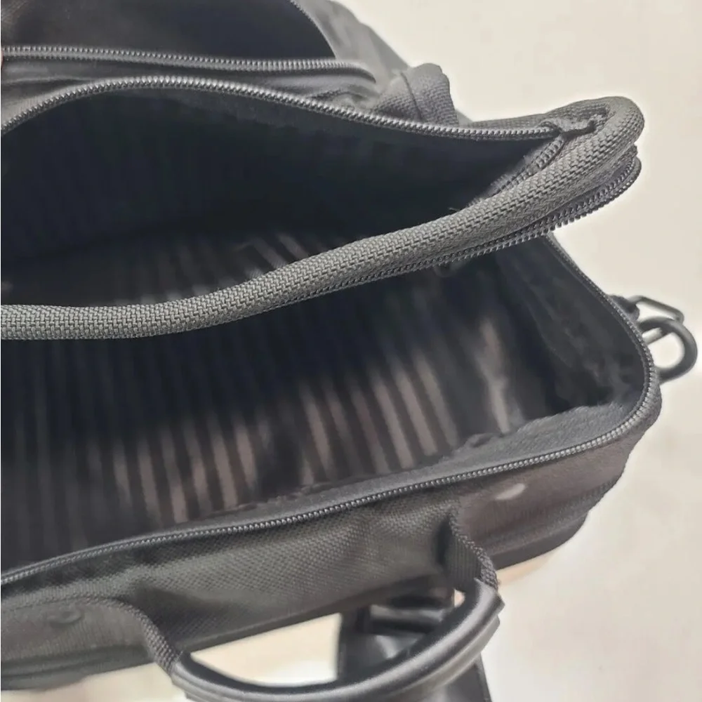 Tumi bag shoulder