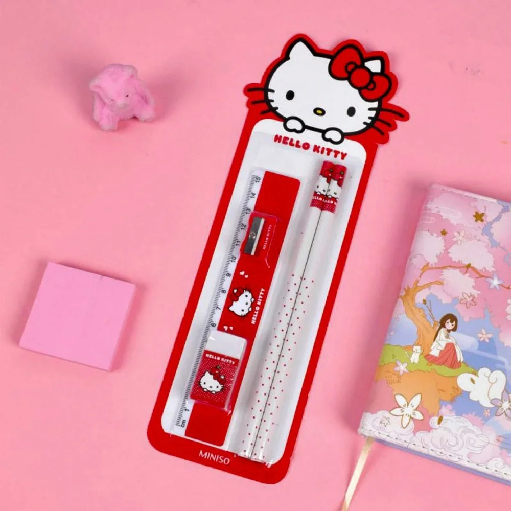 Hello Kitty pencil set