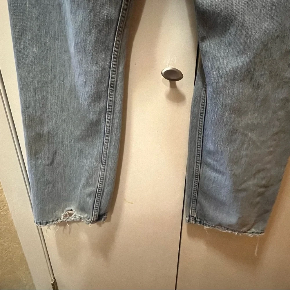 Levis these levi