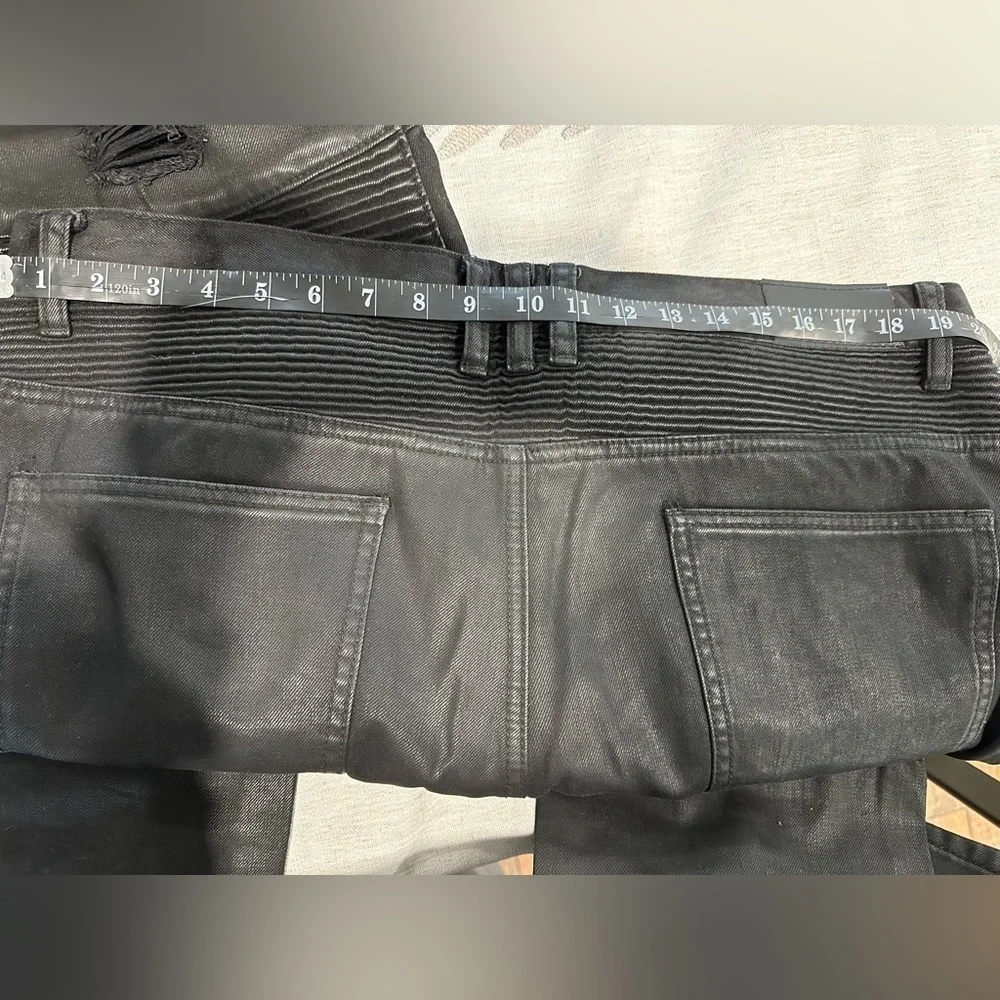 N/A men’s jeans
