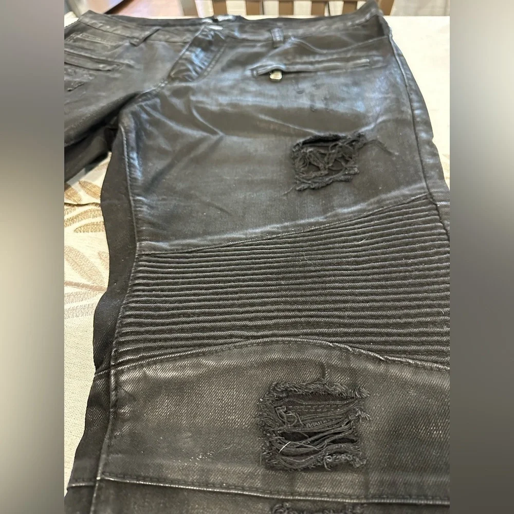 N/A men’s jeans
