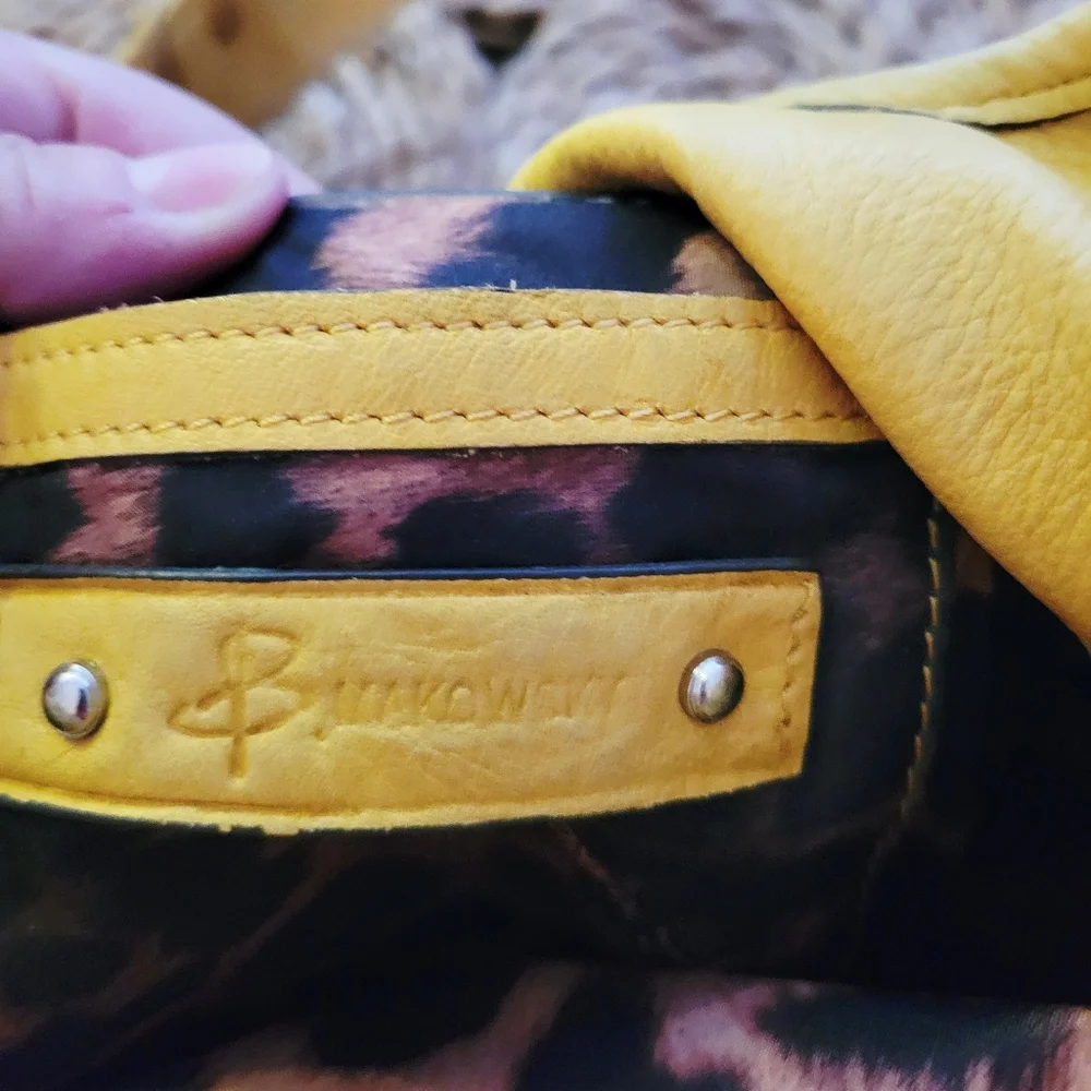 b. makowsky stylish yellow