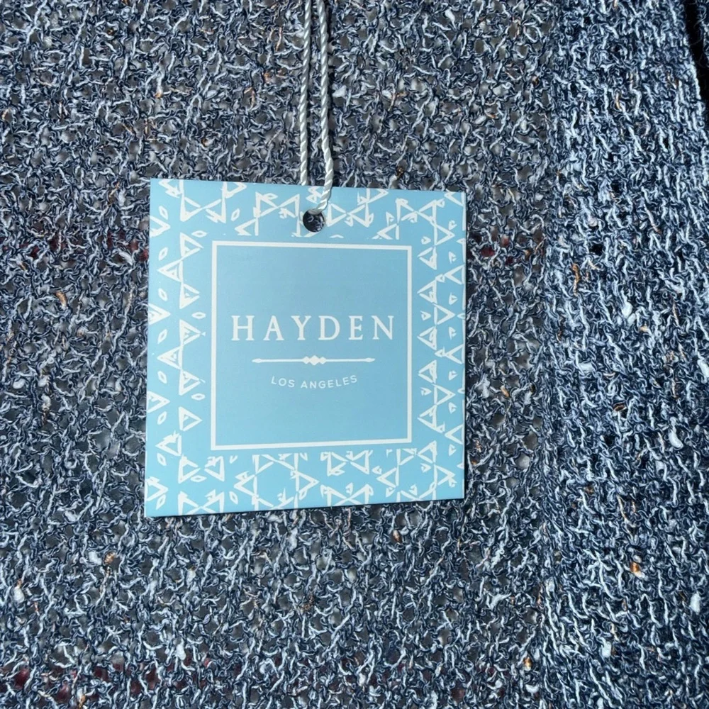Hayden Los Angeles embrace comfort