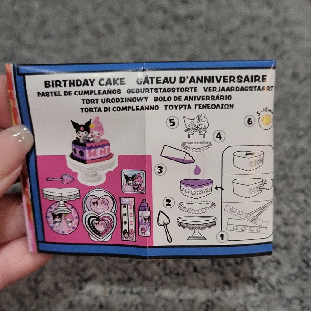 Miniverse Make It Mini Hello Kitty & Friends Birthday Cake