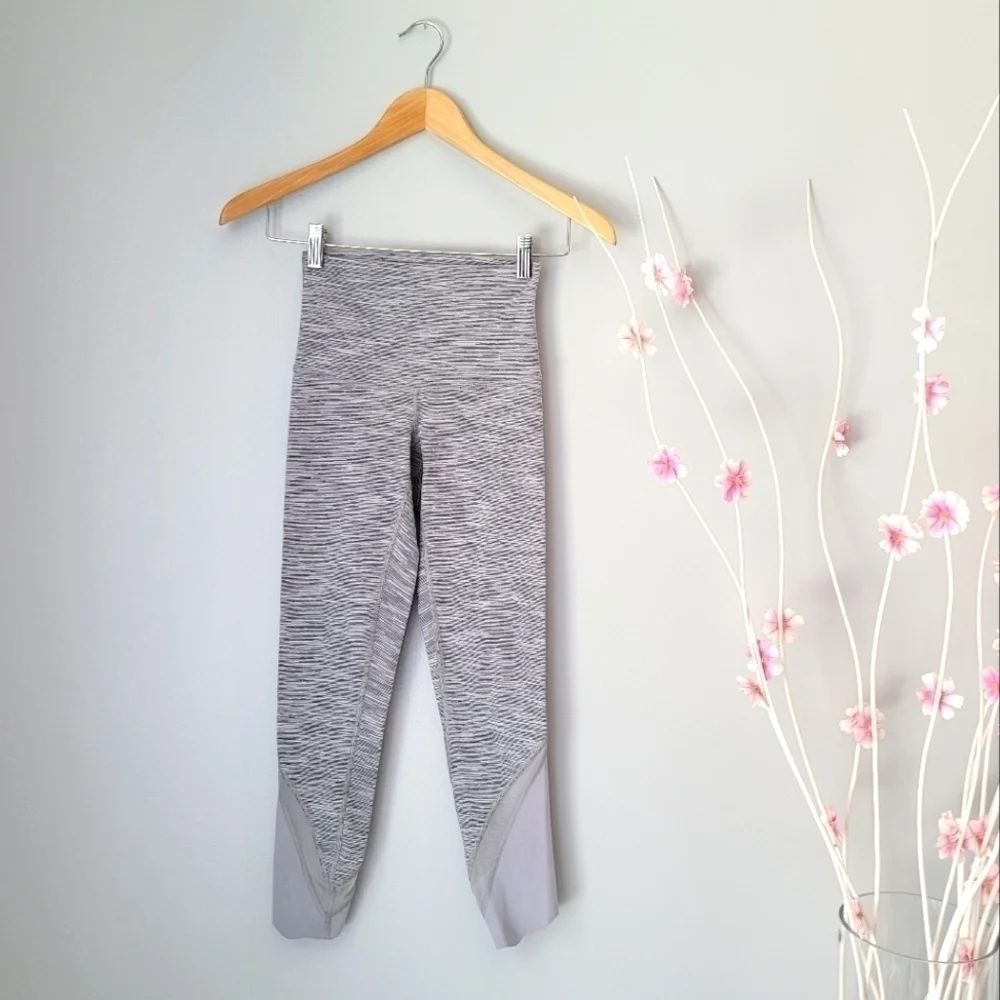 lululemon athletica pre owned