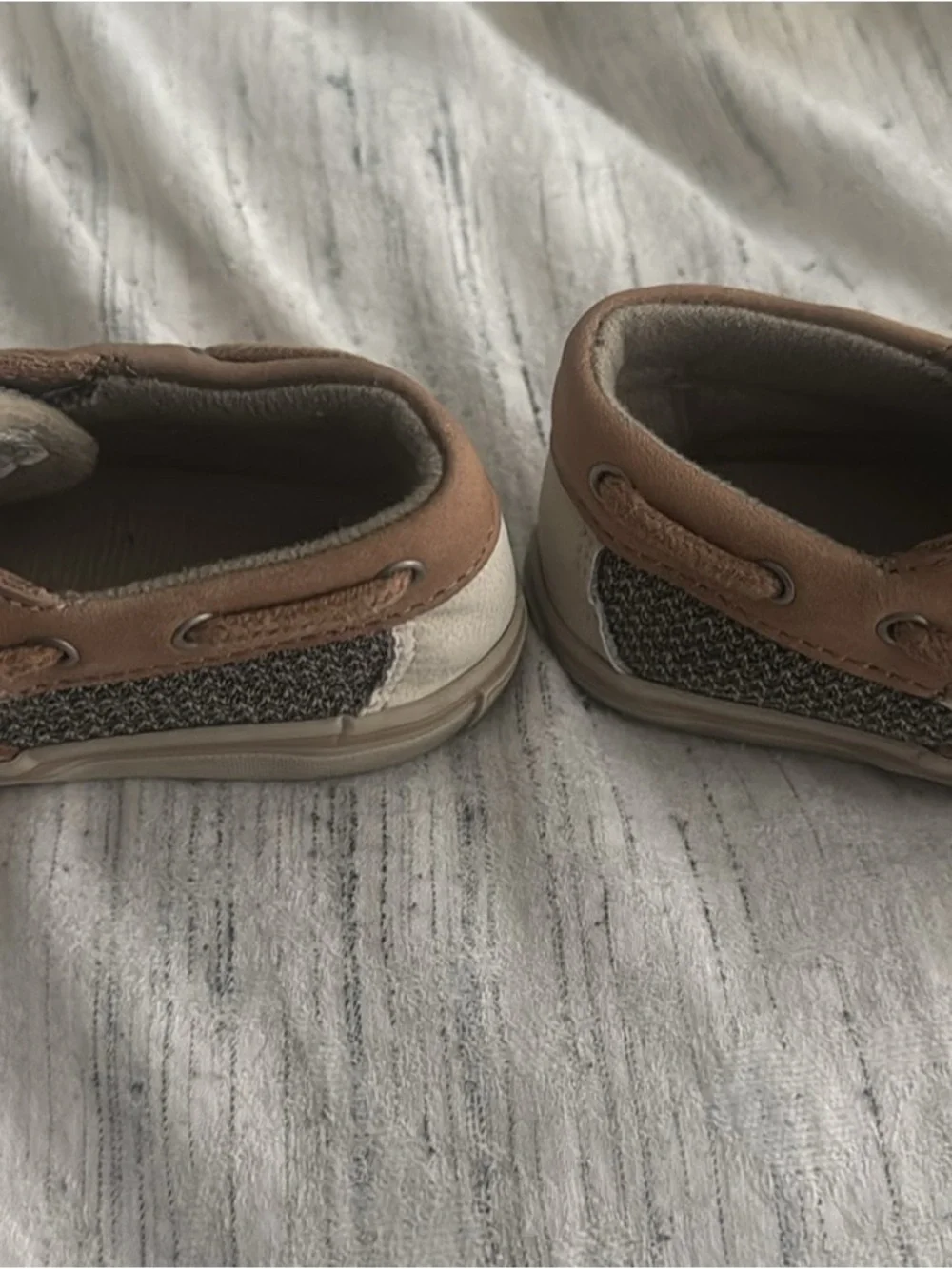 Sperry comfortable tan
