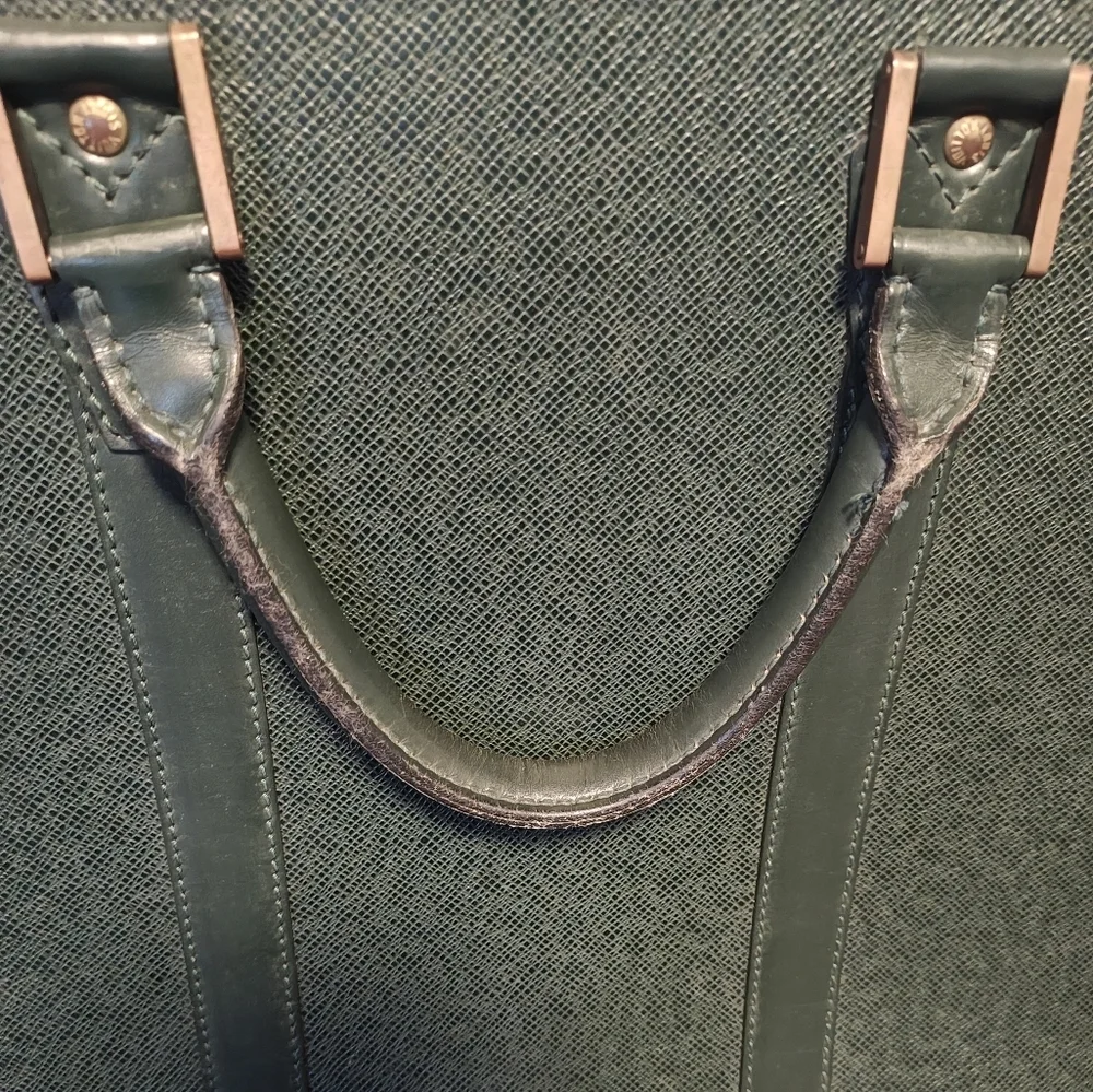 Louis Vuitton this authentic