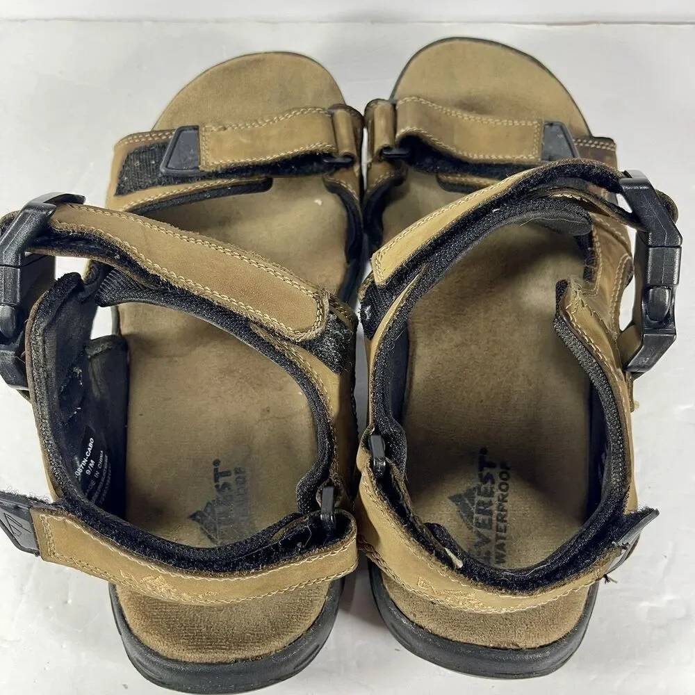 Everest brand style