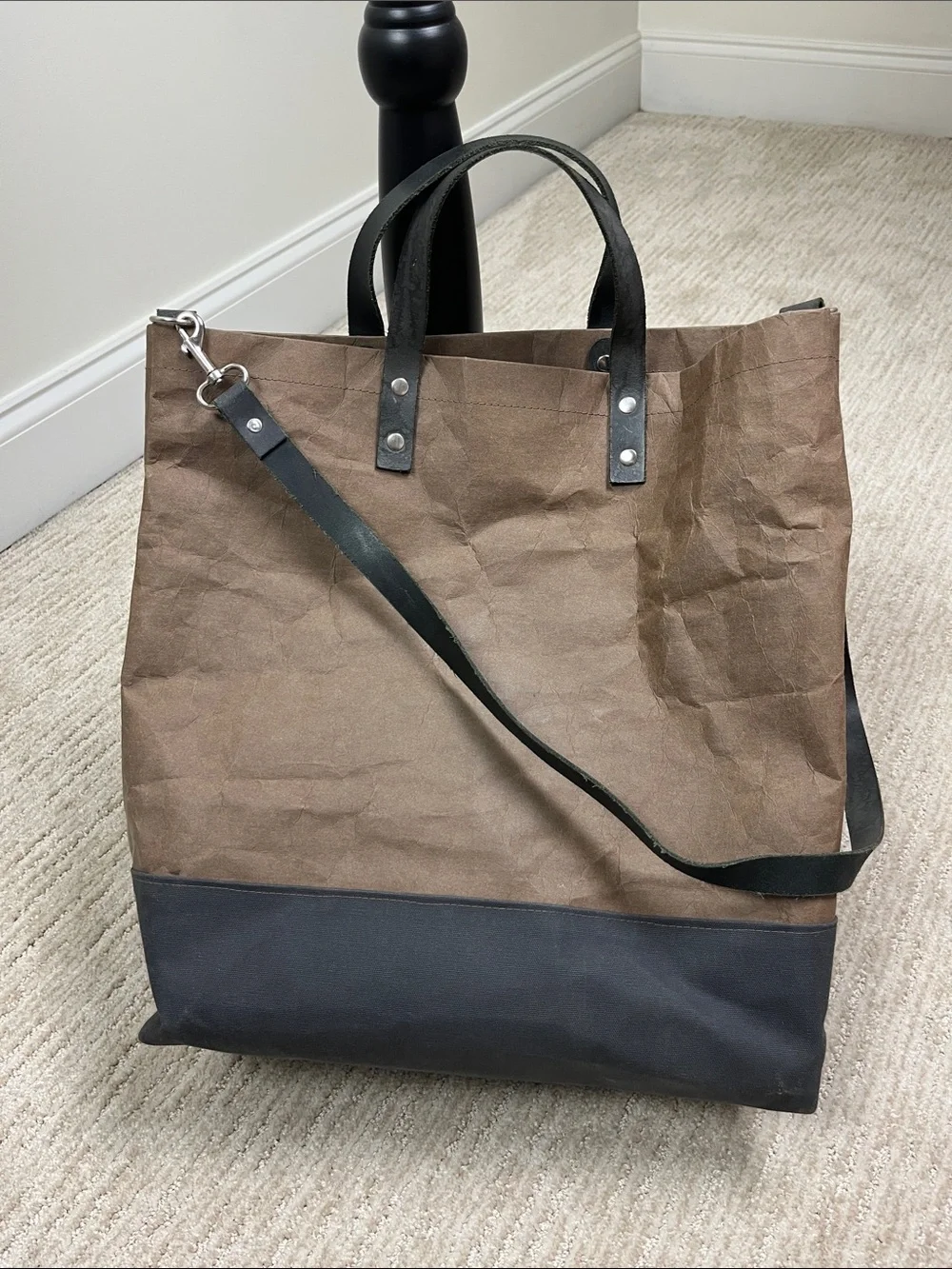 N/A clean modern