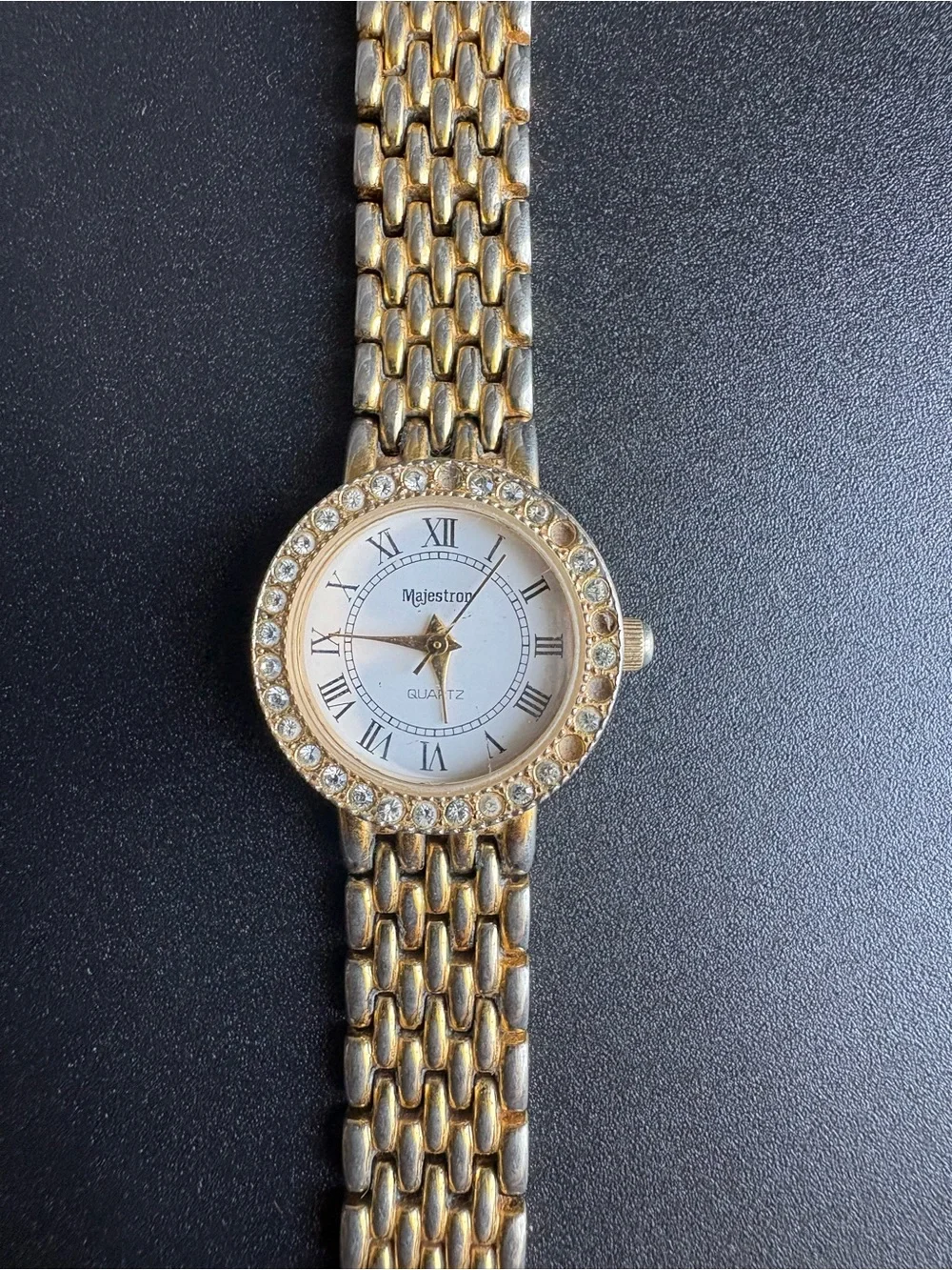 Majestron gold tone