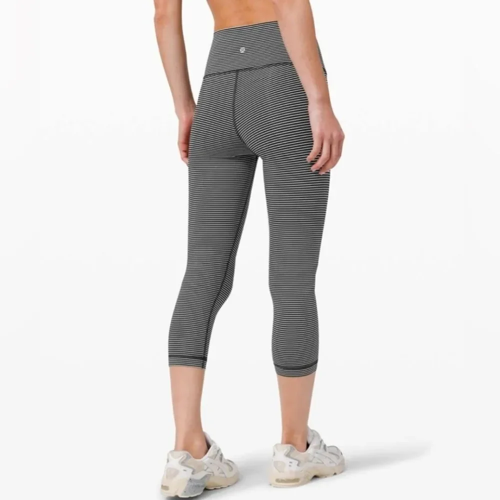Lululemon Wunder Under Crop Leggings Size 8