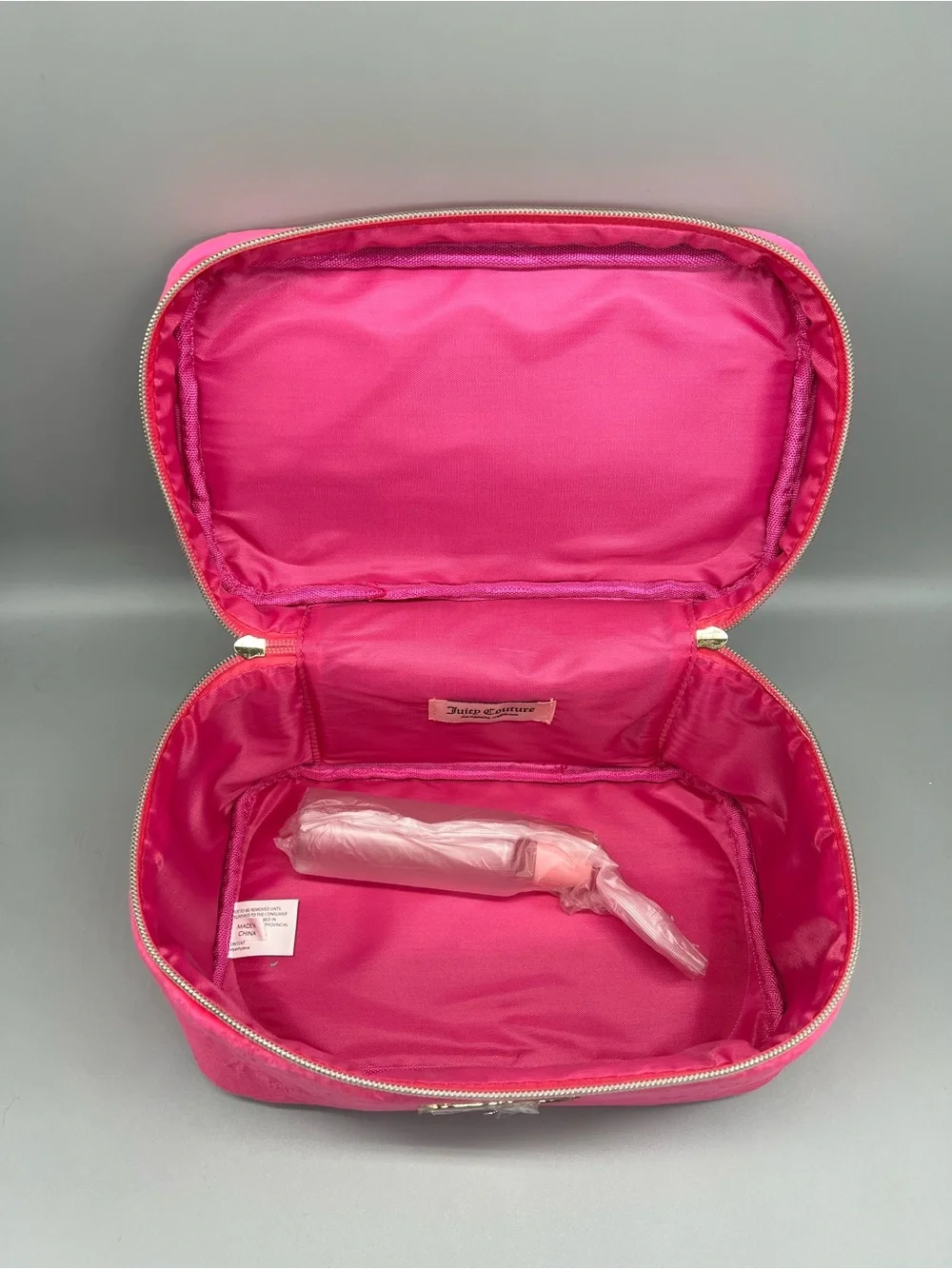 Juicy couture‎ pink velour cosmetics bag