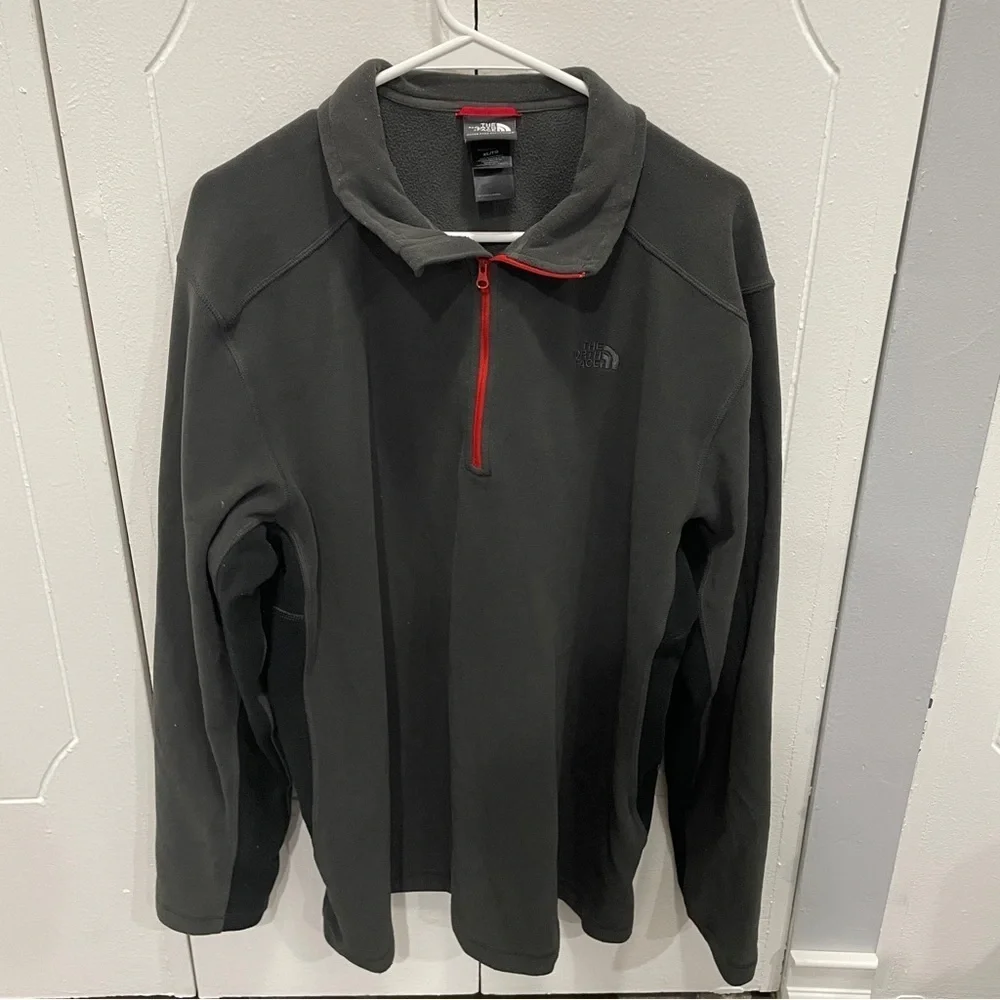 The North Face Grey Fleece 1/4 Zip Pullover