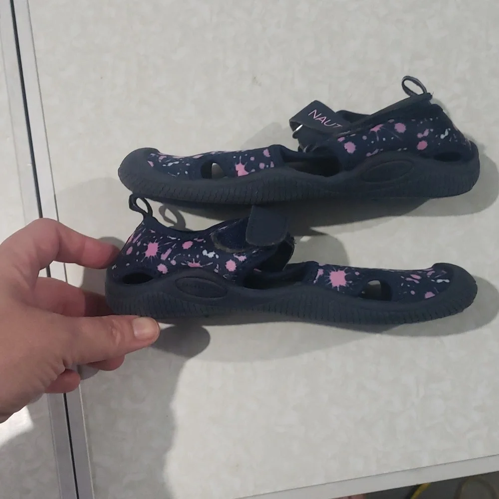 Nautica nwot brand