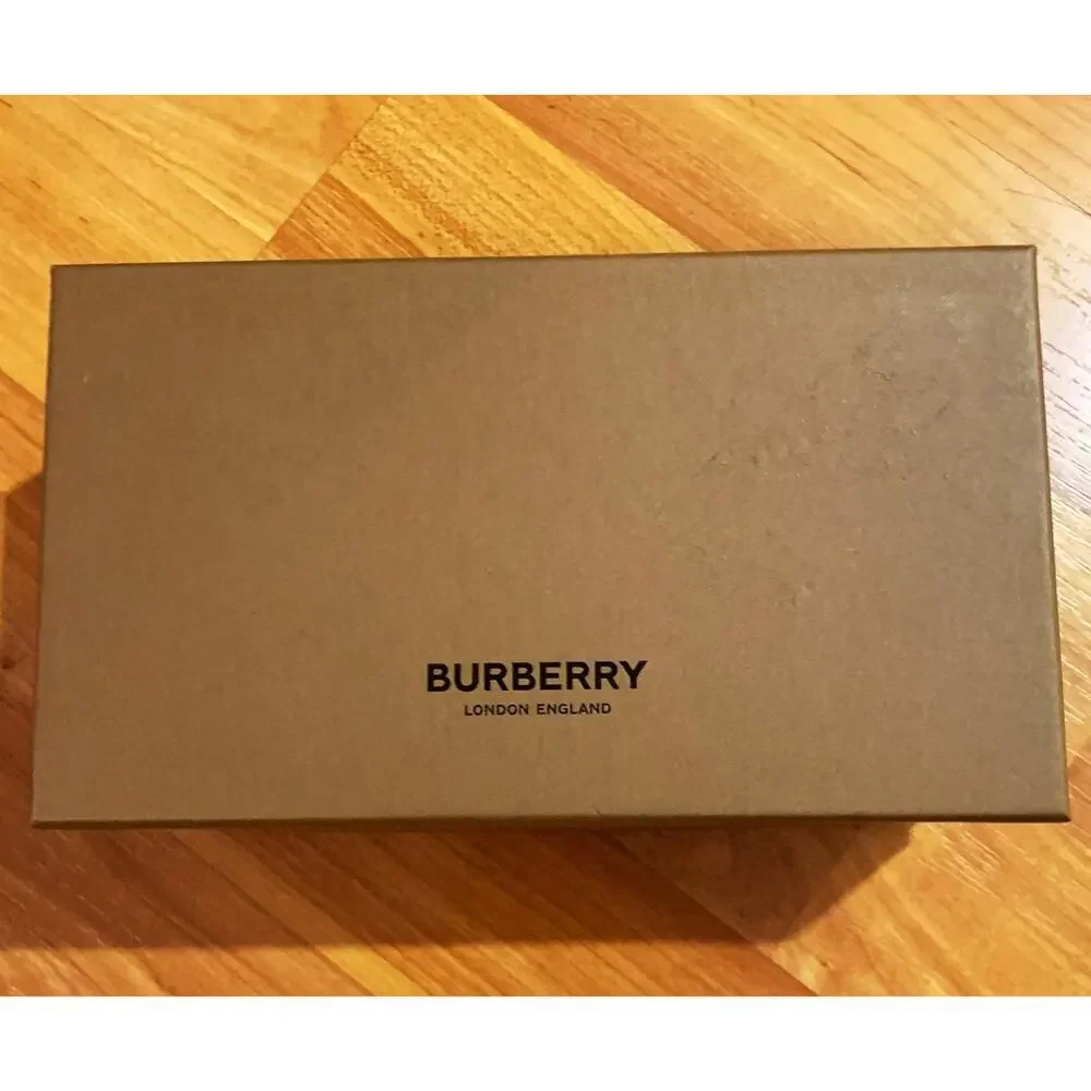 Burberry empty‎ sunglasses box