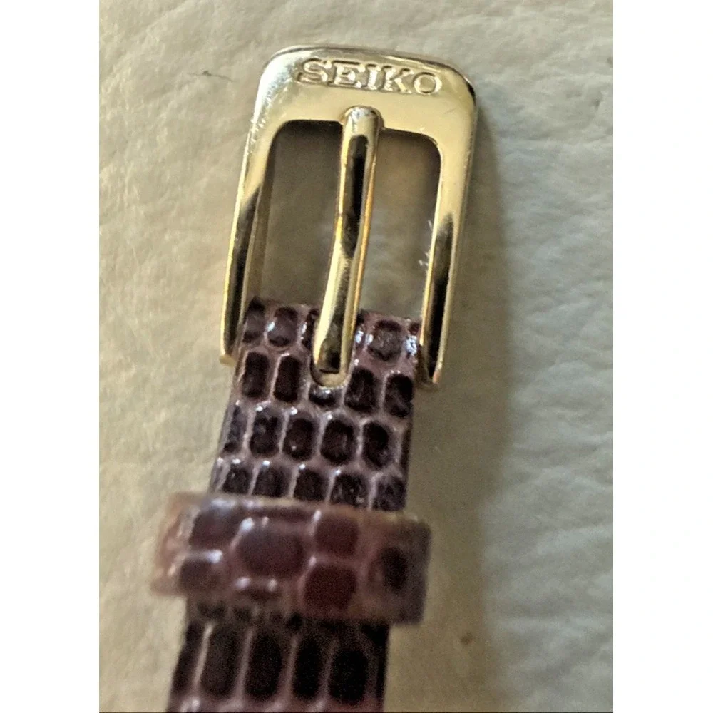 Vintage Seiko Leather Band Women's Watch Quartz