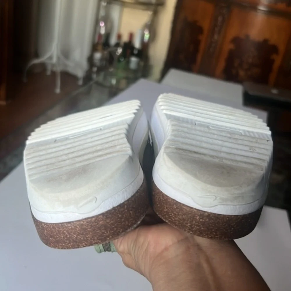 Nike questions leave