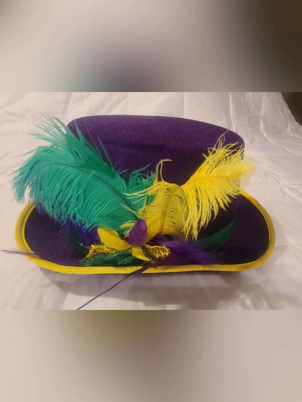 4 Purple Mardi Gras Feather Trim Top Hat with Green Band - Unbranded