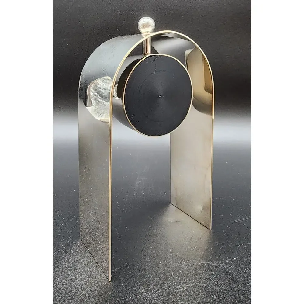 Best Clock this elegant