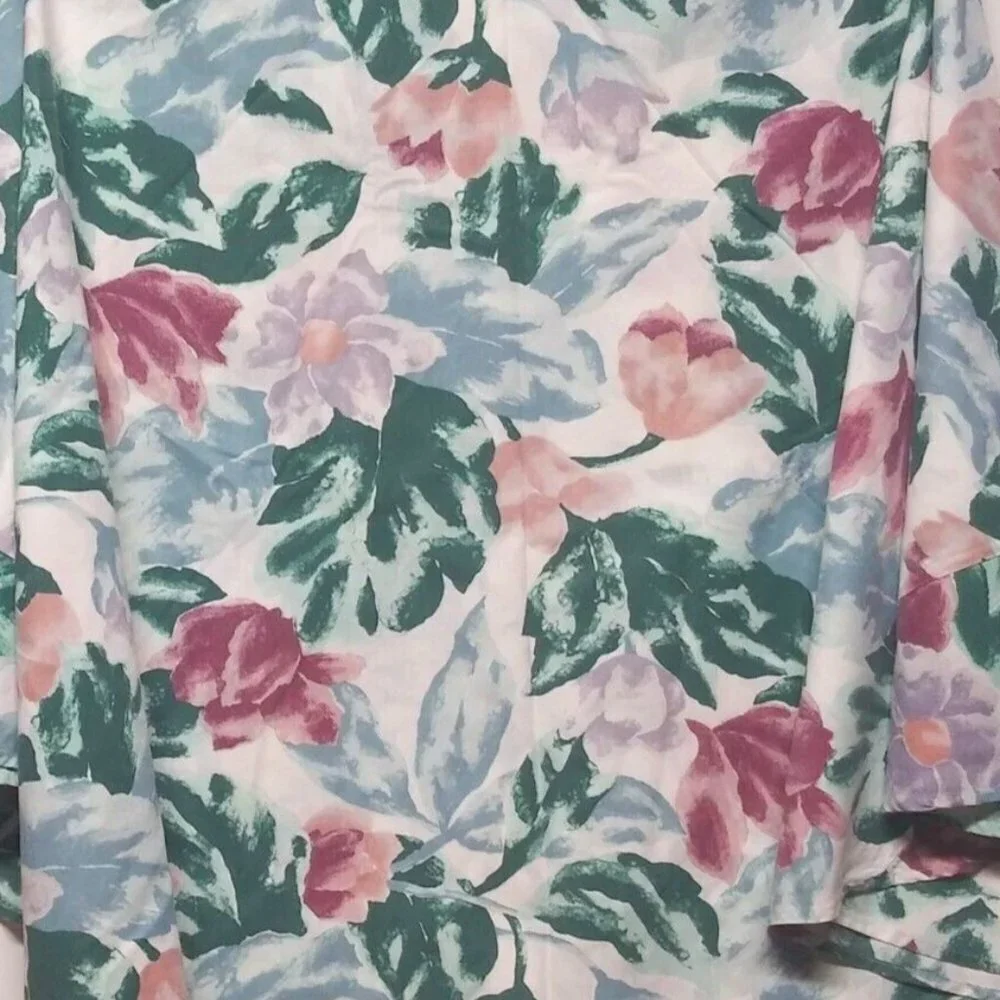 Vintage round floral