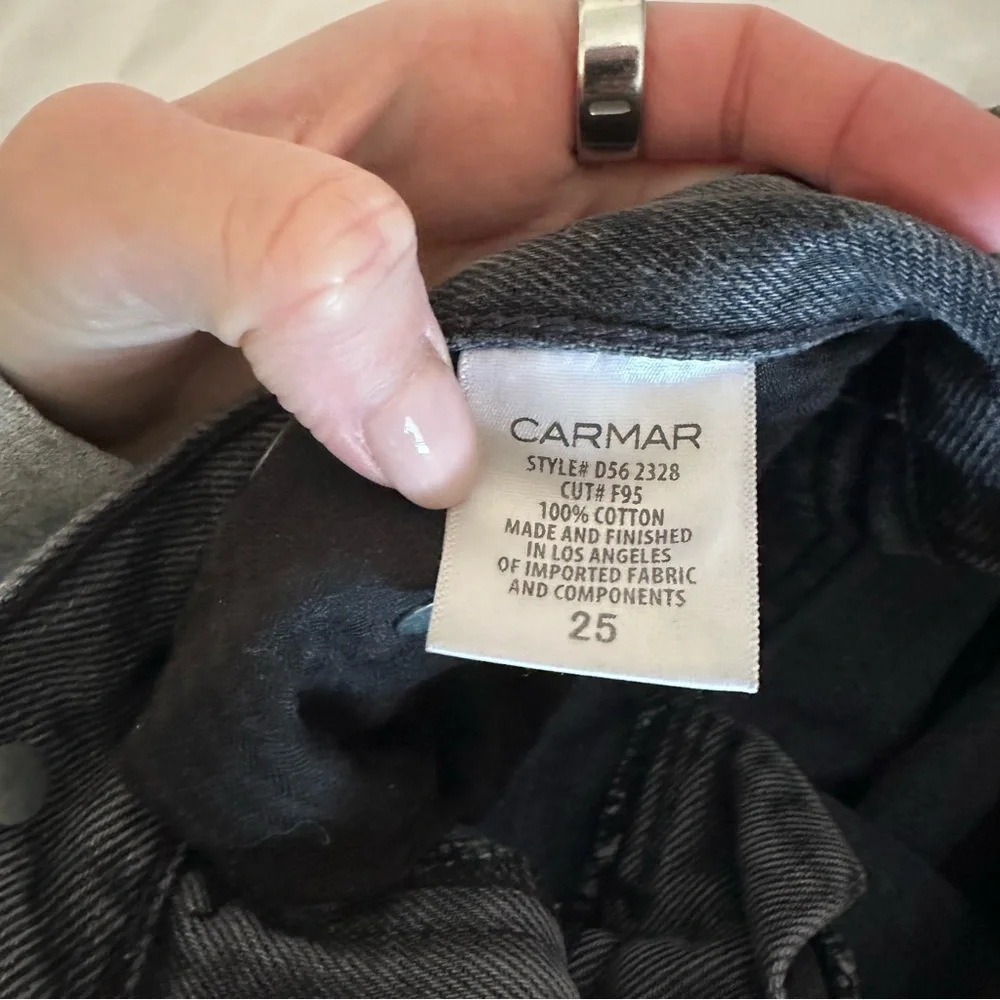 Carmar black distressing size