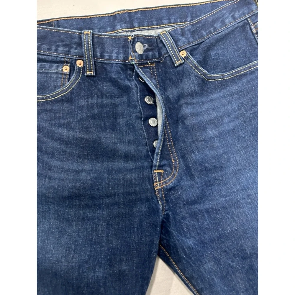 Levis classic straight