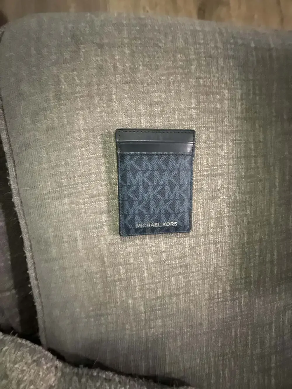 Michael Kors Cooper Signature Logo Card Case