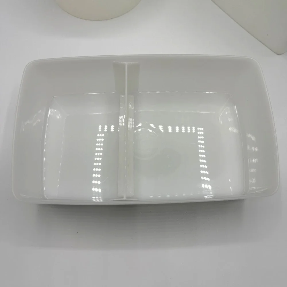 Tupperware lot clear