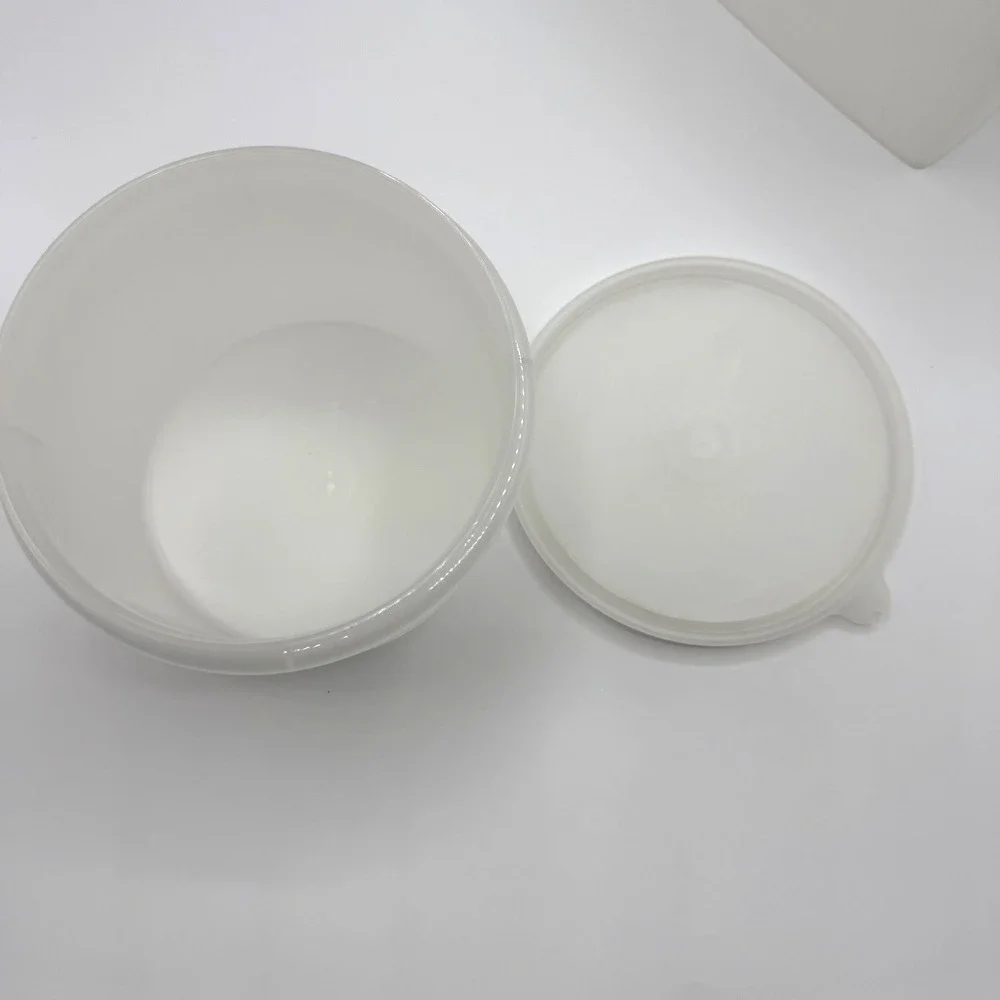 Tupperware lot clear