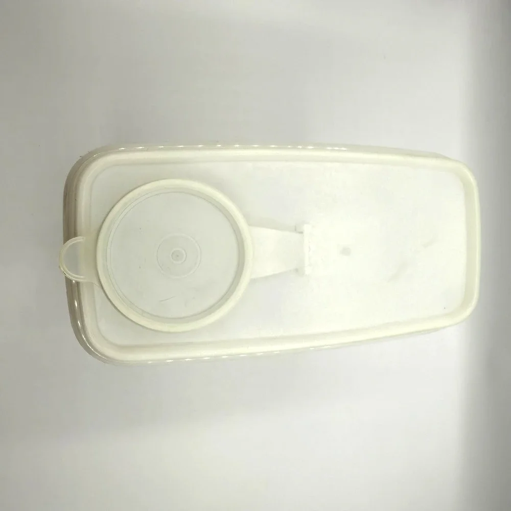 Tupperware lot clear