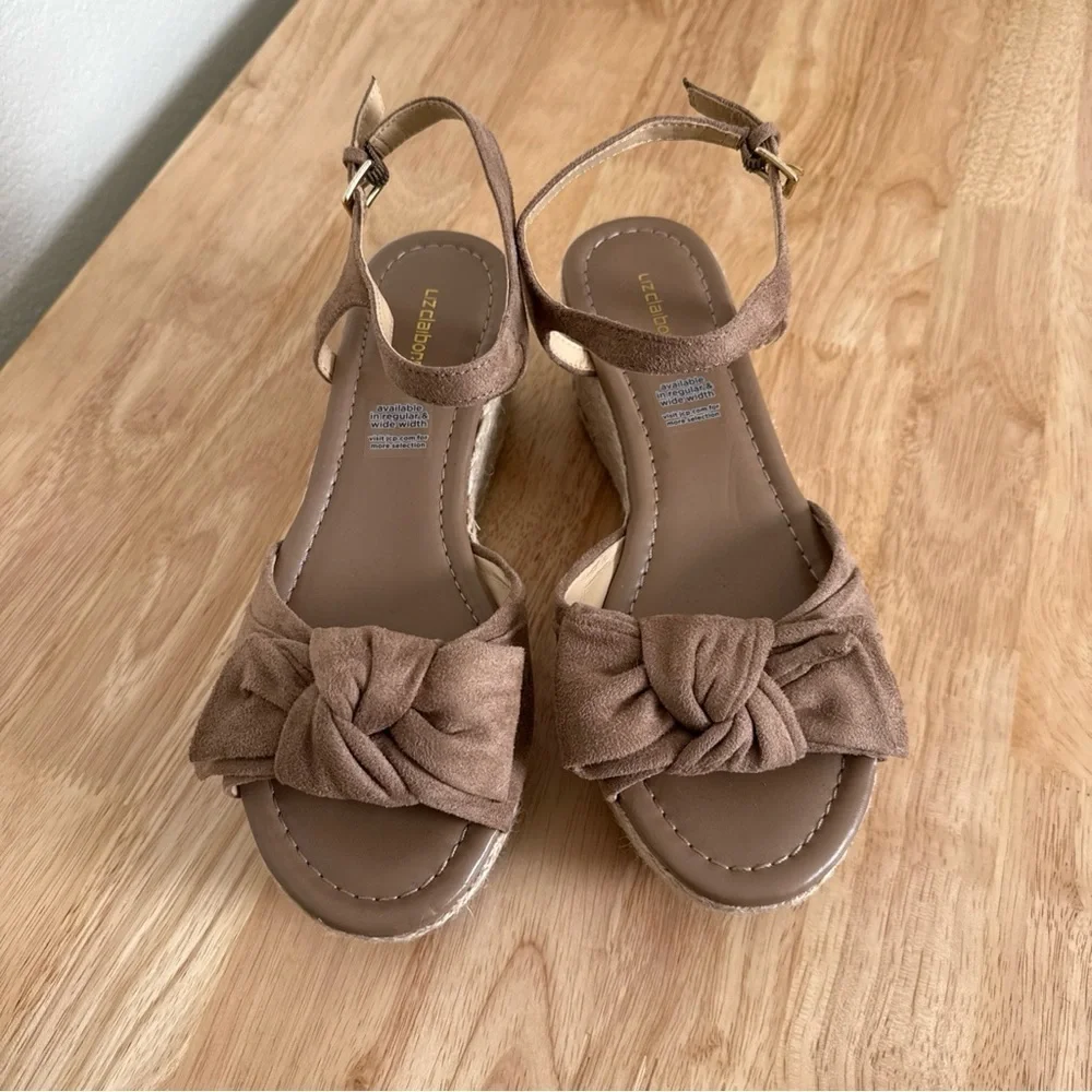 Liz Claiborne liz claiborne