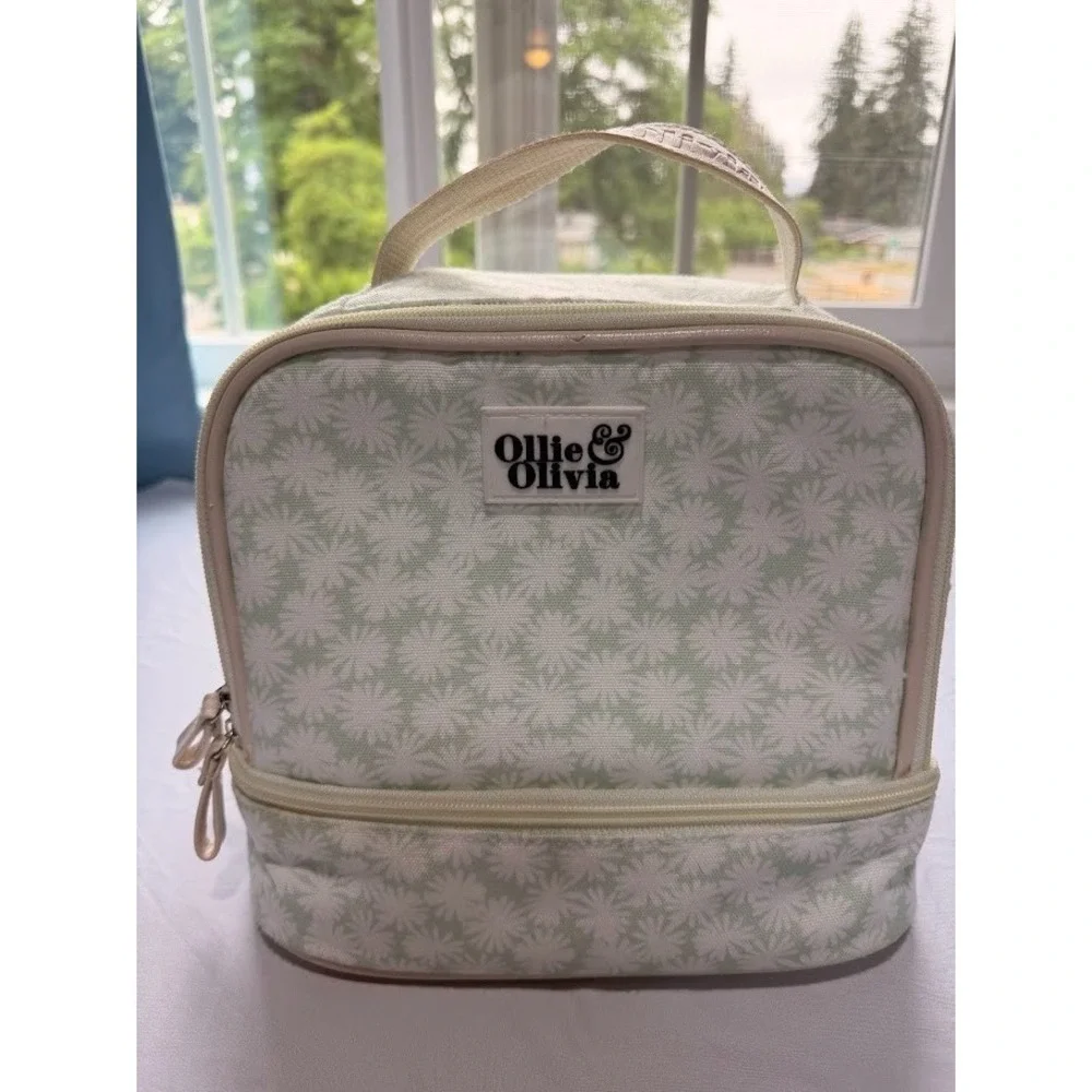 Ollie & Olivia - Lunch bag with ice pack compartment perfect for work or school