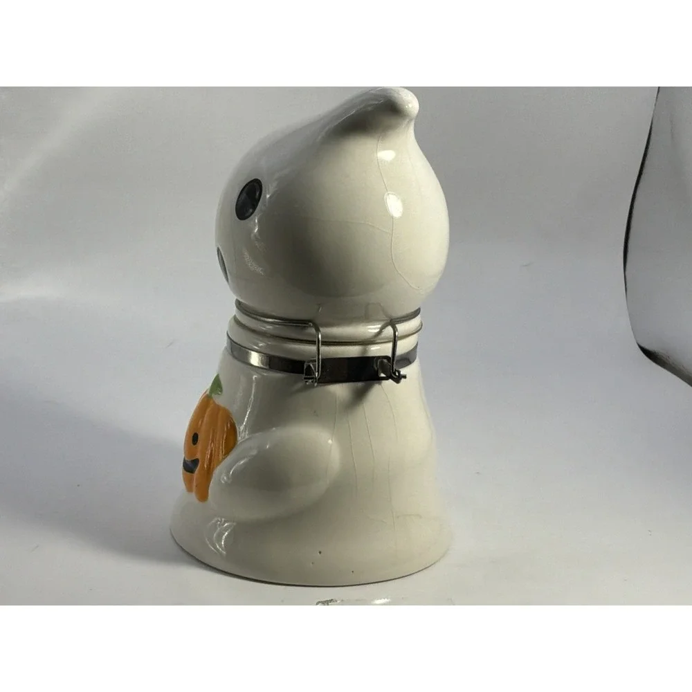 Boston Warehouse Inc ceramic ghost