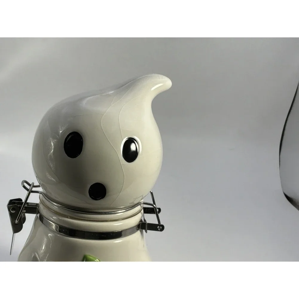 Boston Warehouse Inc ceramic ghost