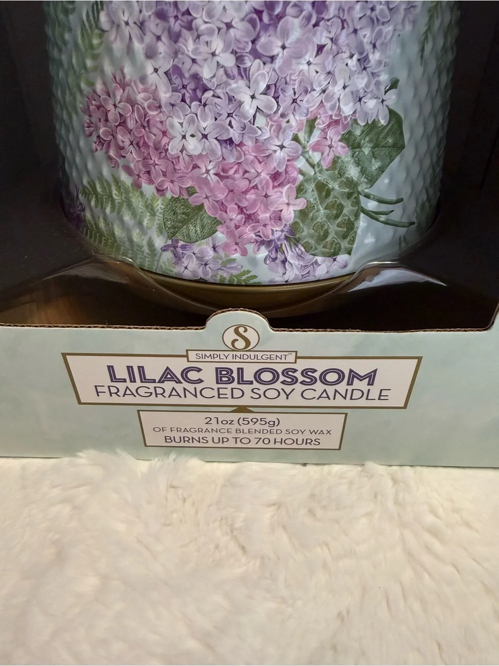 Simply indulgent lilac blossom