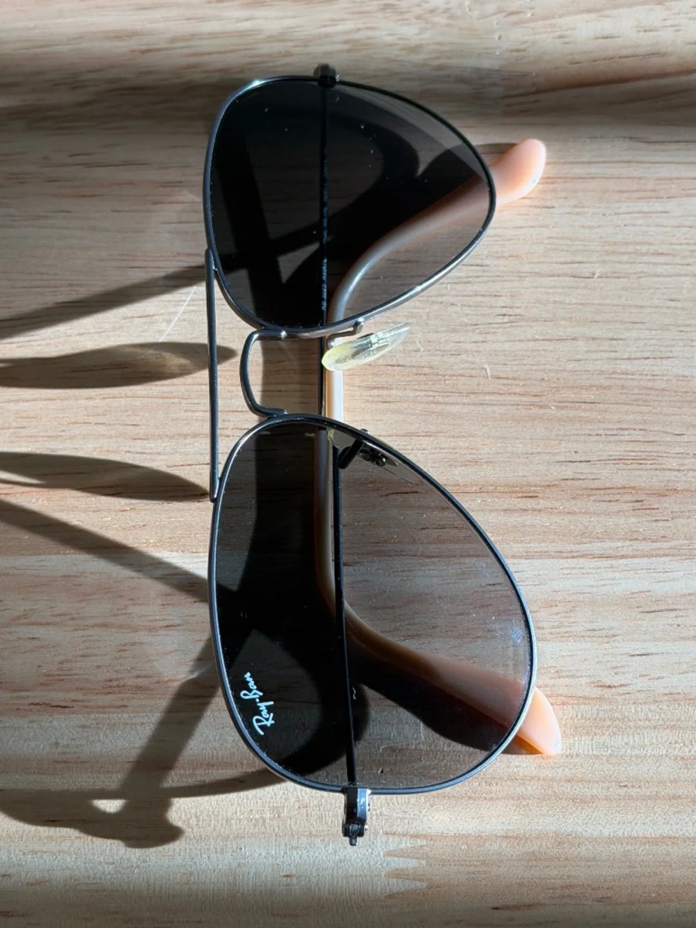 Ray-Ban details •	brand