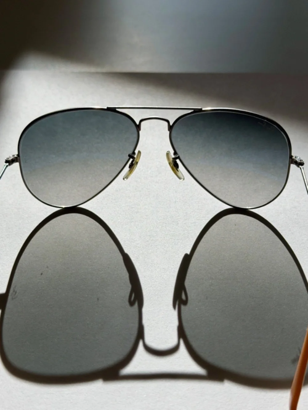 Ray-Ban details •	brand