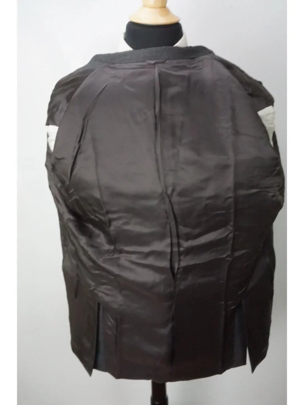 Burberry approximate measurements
