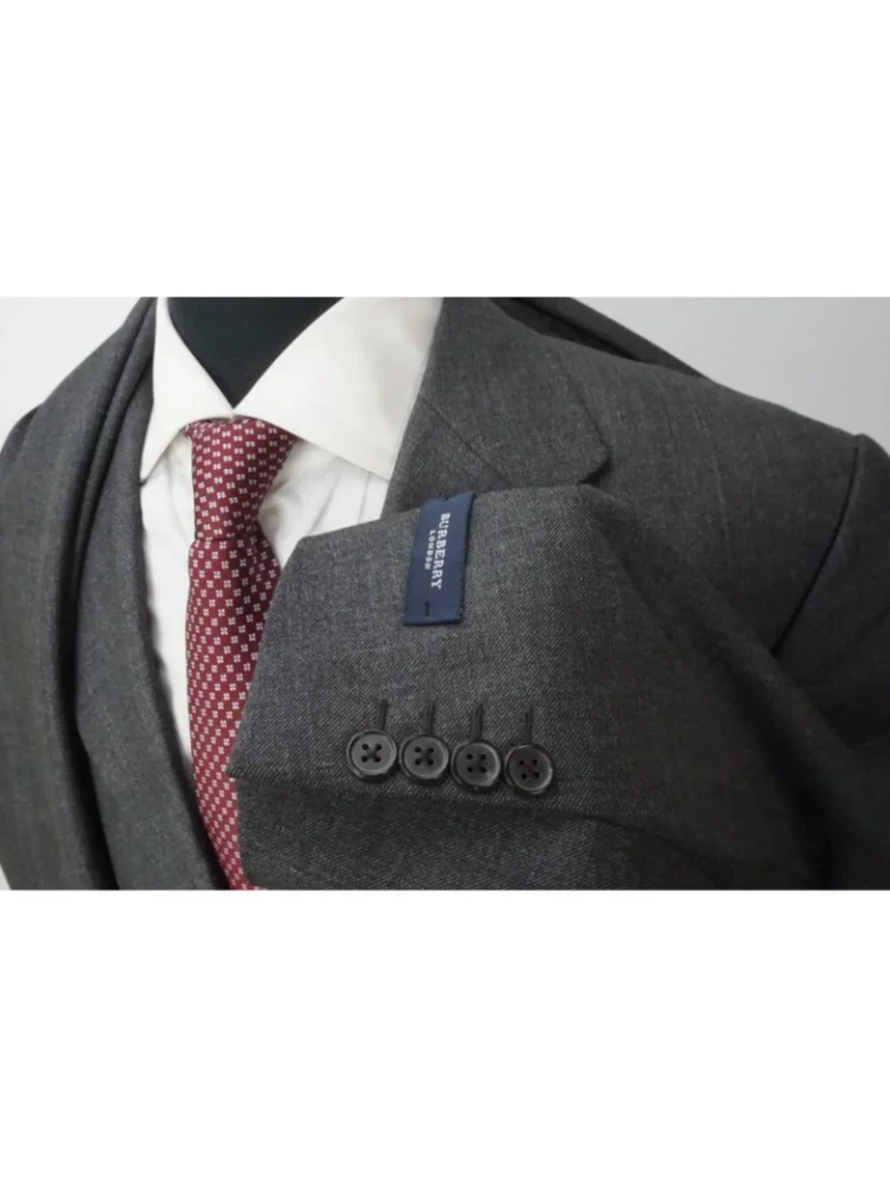 Burberry approximate measurements