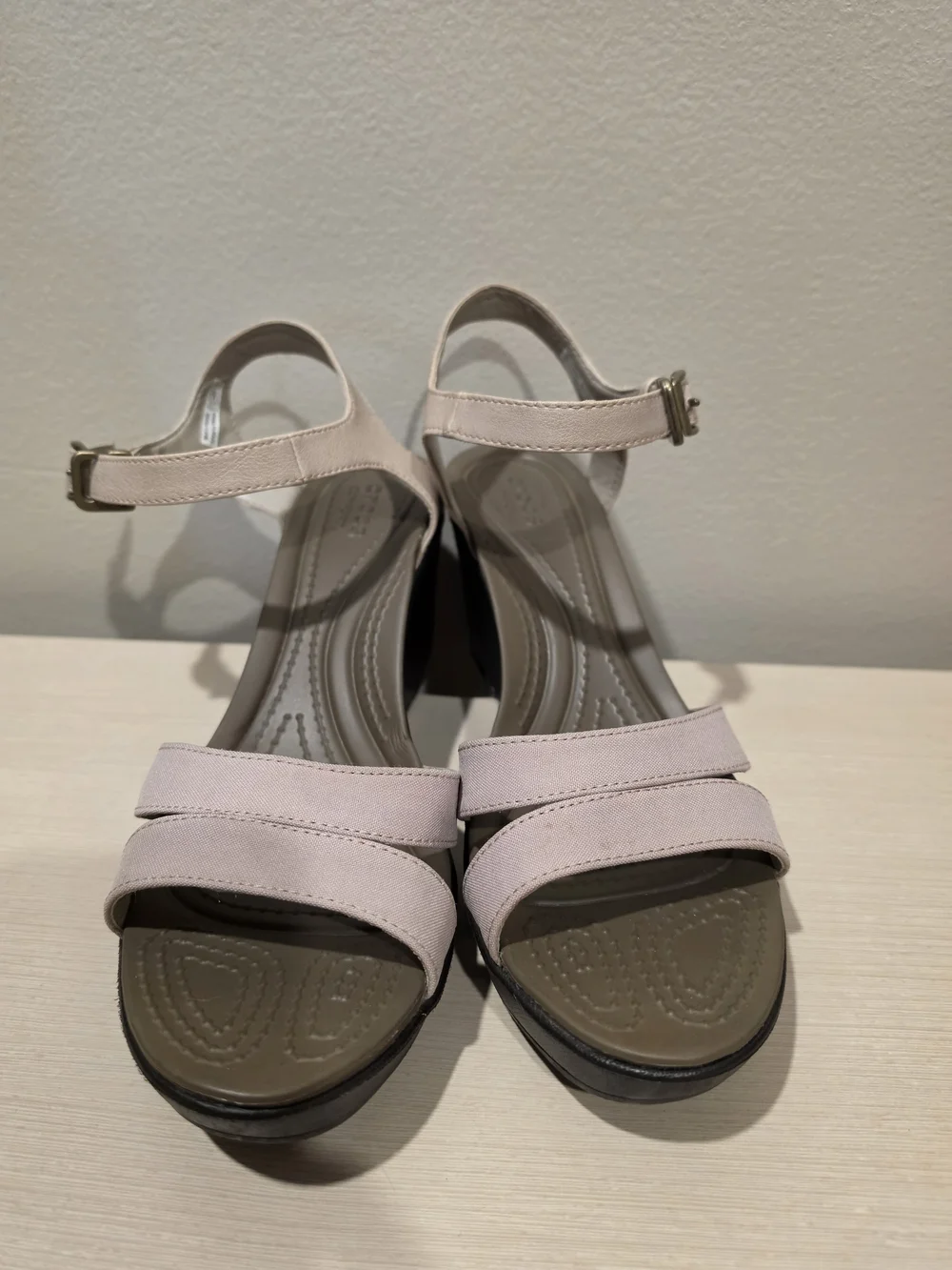 CROCS good pre