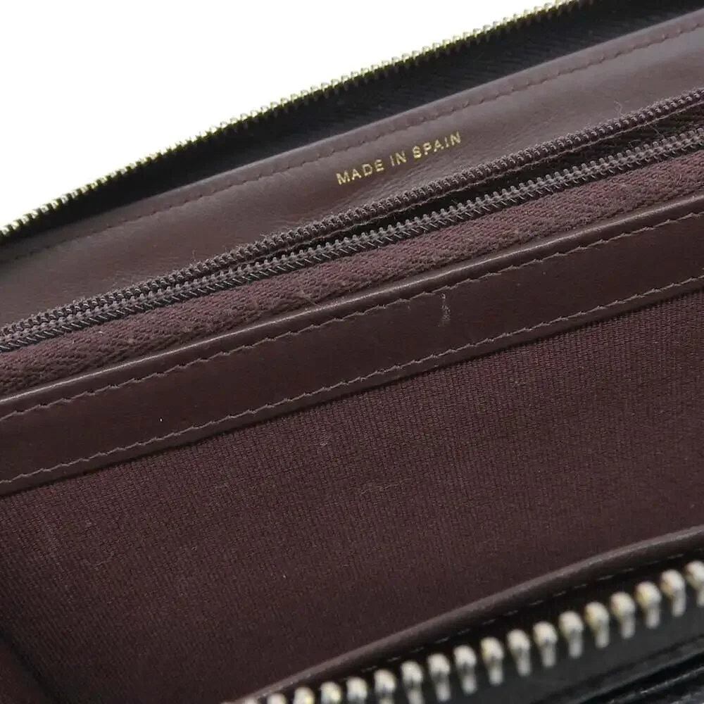 CHANEL black logo