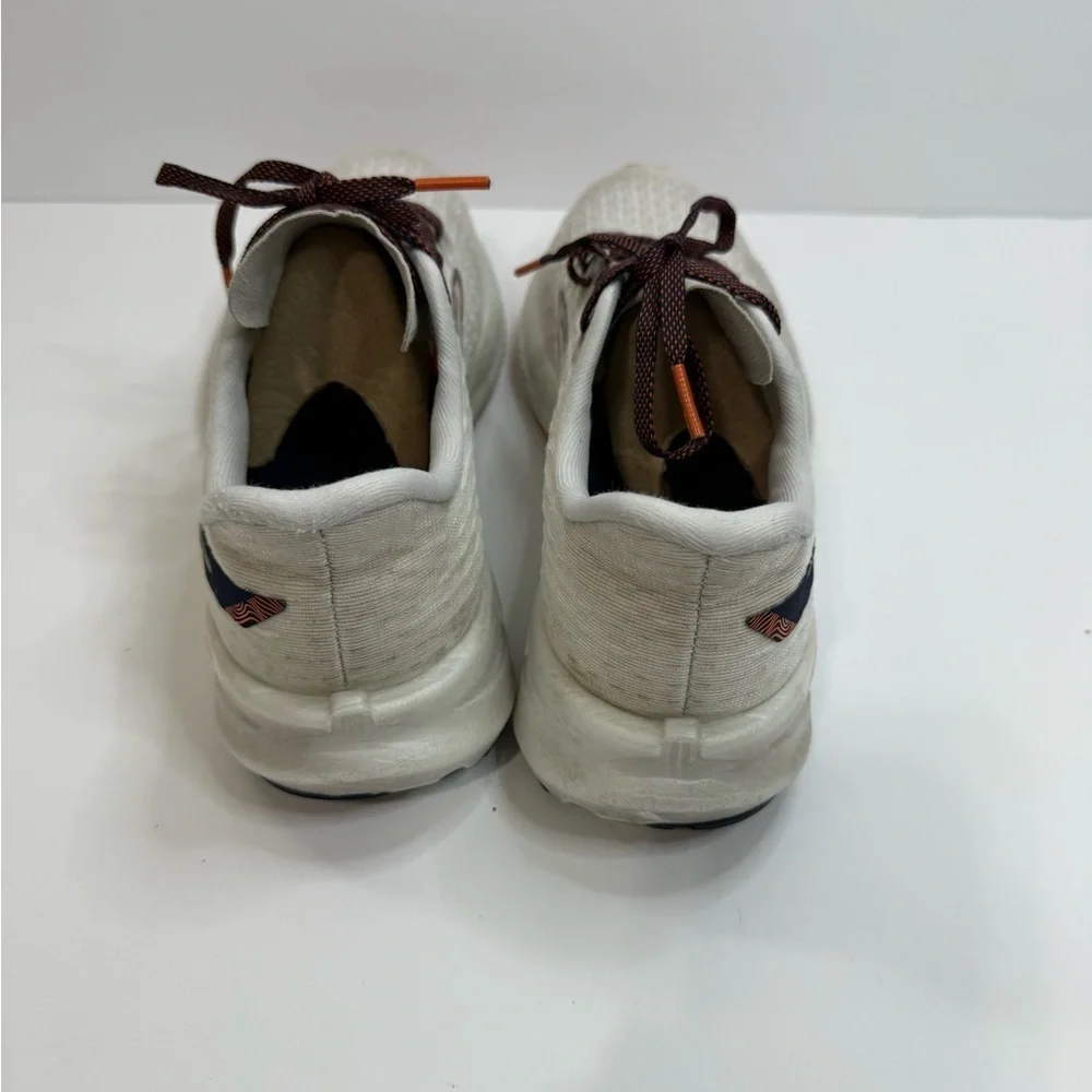 Brooks stylish athletic