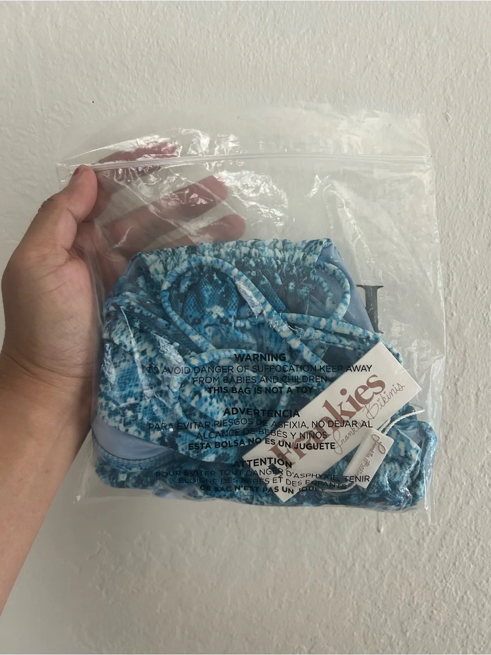 Frankies Bikinis nwt frankie