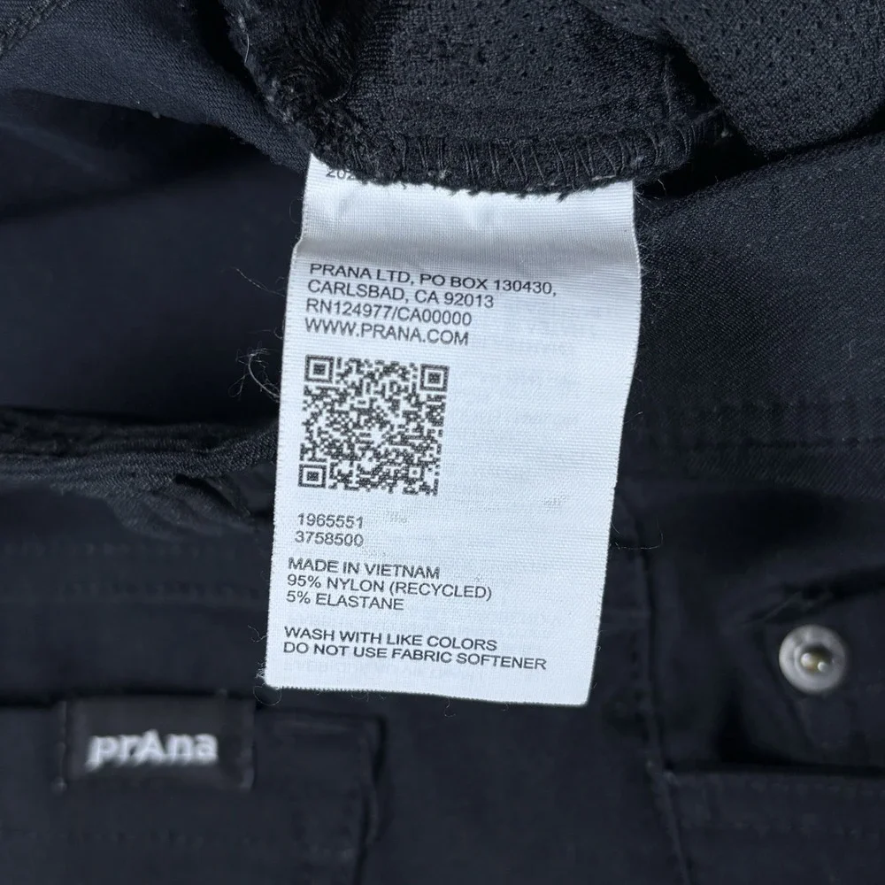 Prana men black