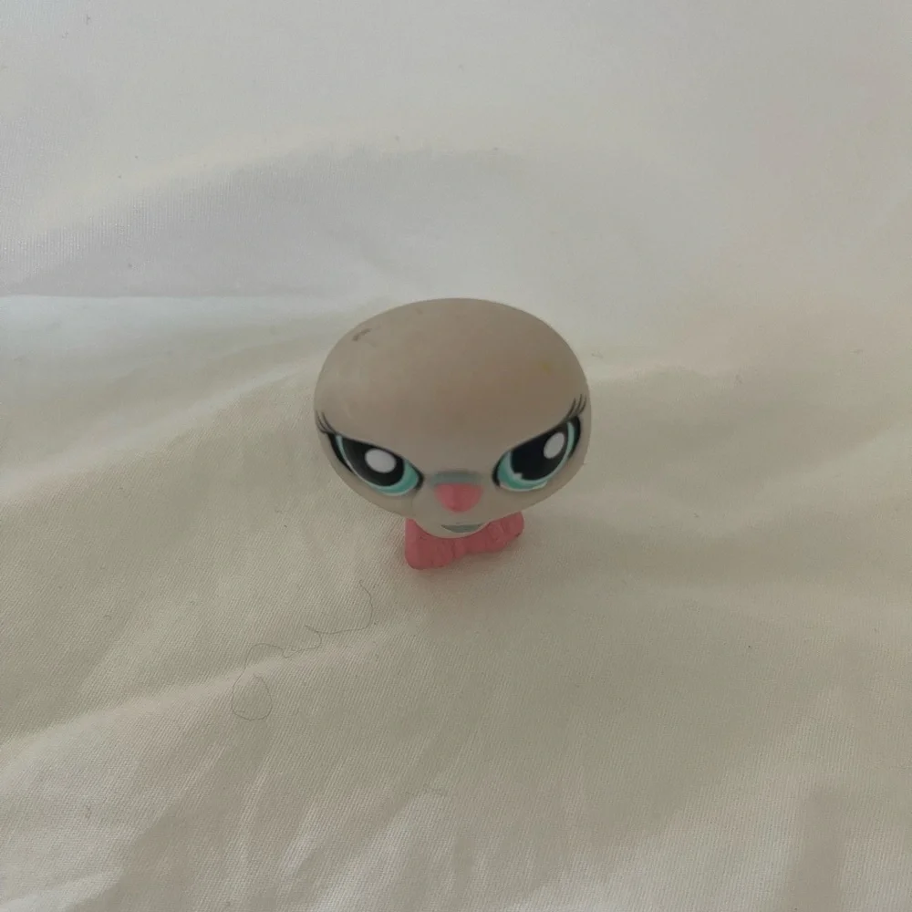 Littlest Pet Shop littlest pet