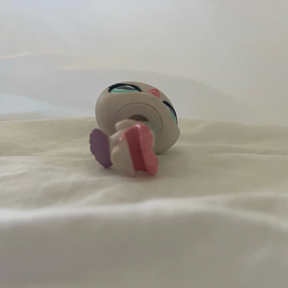 Littlest Pet Shop littlest pet