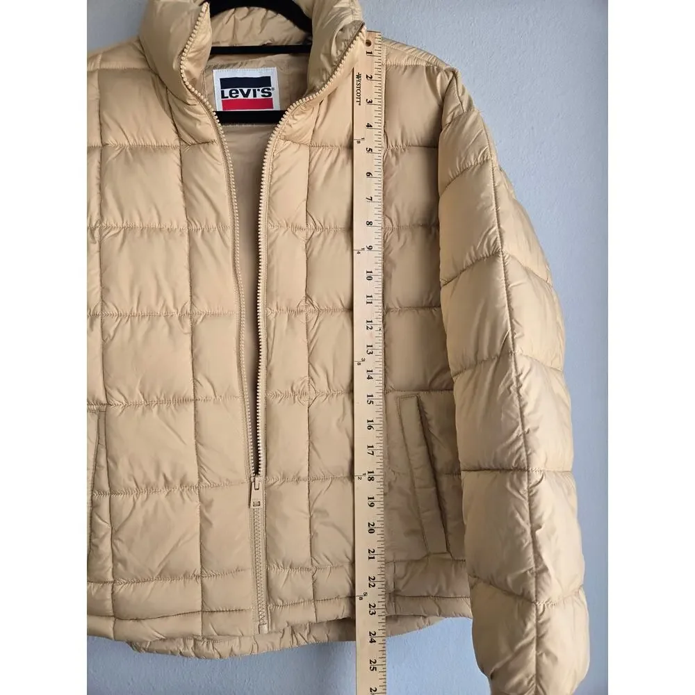 Levis levi ​tan